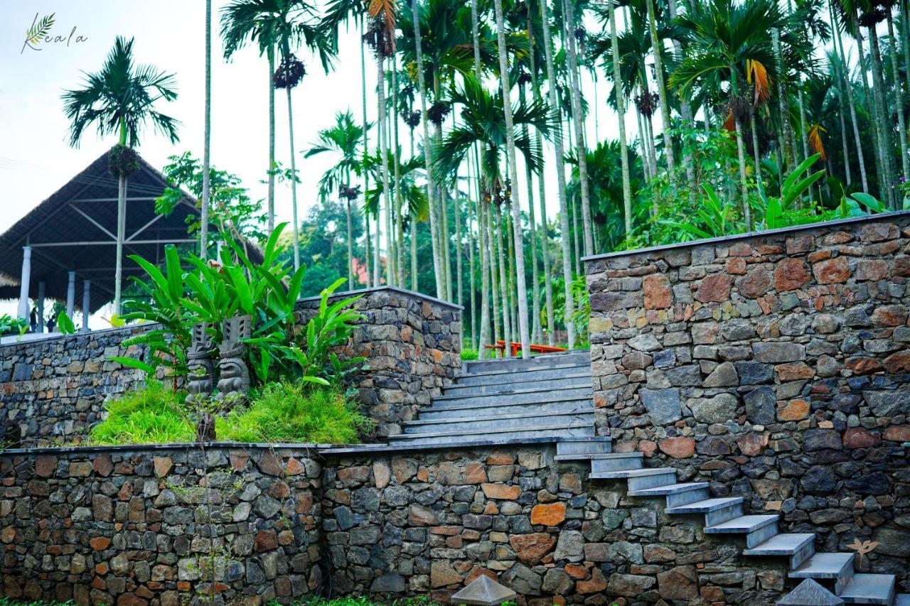 Maayaa Riverside Villa By Kpm Tripenta Attappadi Ngoại thất bức ảnh