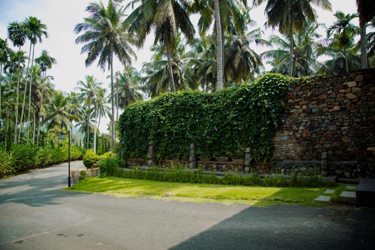 Maayaa Riverside Villa By Kpm Tripenta Attappadi Ngoại thất bức ảnh